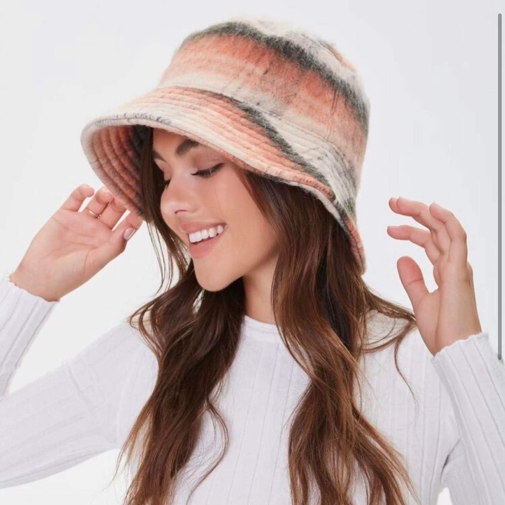 Multi colored Bucket hat
